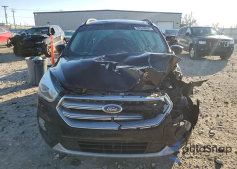 2017 Ford Escape Se from USA, damaged, VIN 1FMCU0GD8HUA92128
